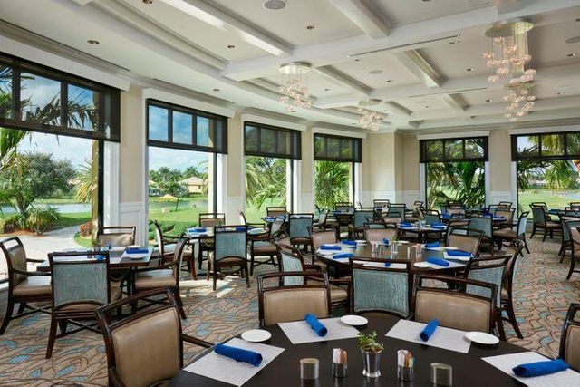 7988 Via Villagio, West Palm Beach, FL 33412