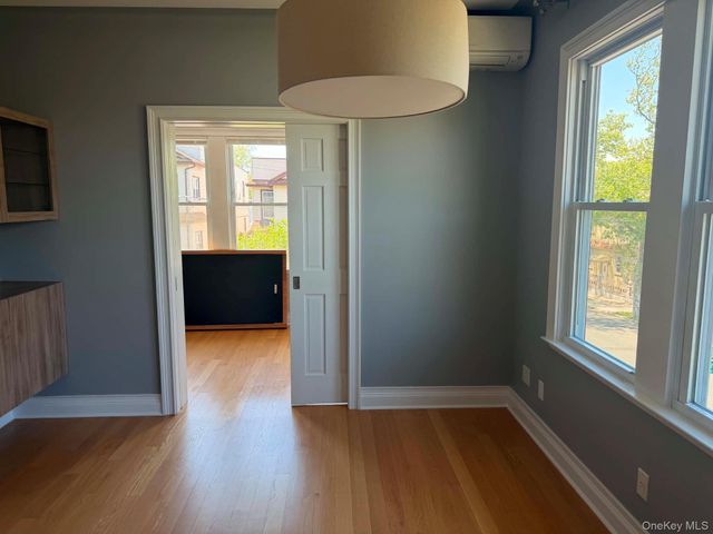 7801 64th Street, Glendale, NY 11385