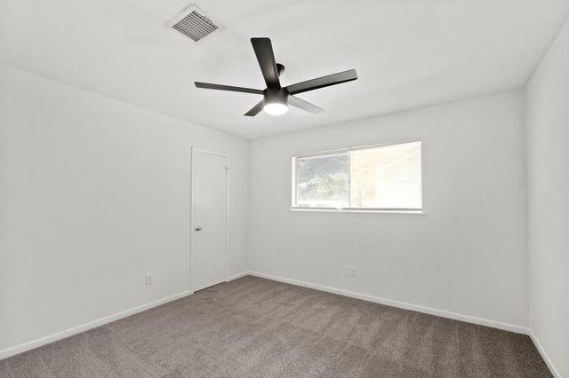 8307 Braesview Lane, Houston, TX 77071