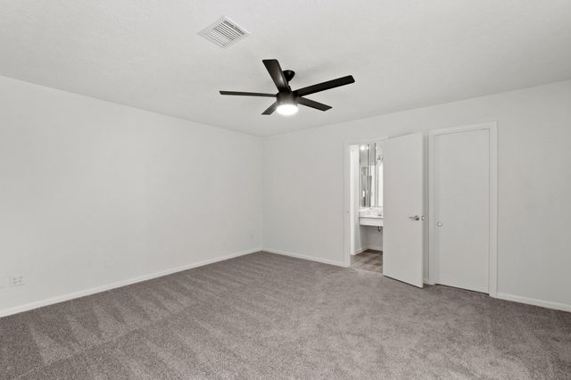 8307 Braesview Lane, Houston, TX 77071