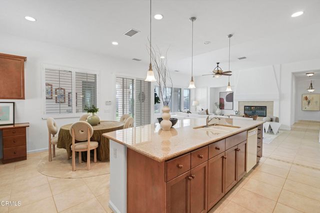2250 N Hermosa Drive, Palm Springs, CA 92262