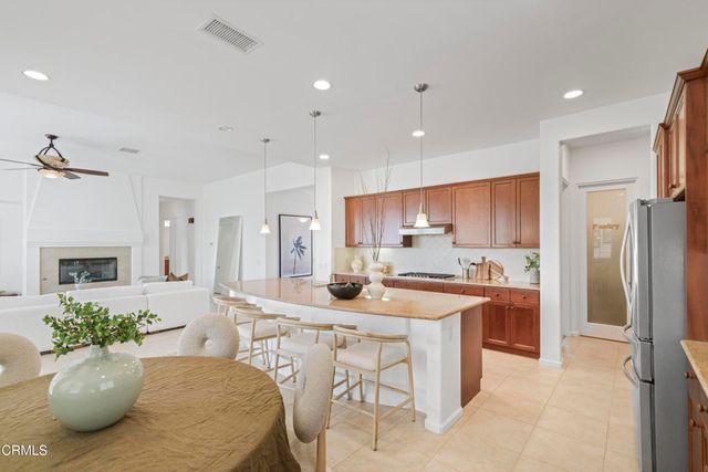2250 N Hermosa Drive, Palm Springs, CA 92262