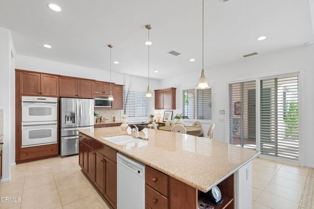 2250 N Hermosa Drive, Palm Springs, CA 92262