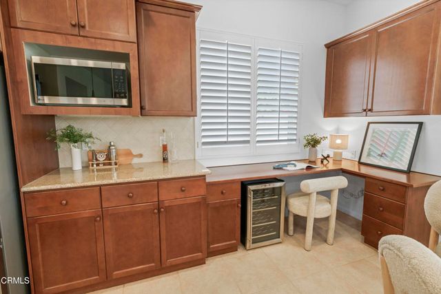 2250 N Hermosa Drive, Palm Springs, CA 92262