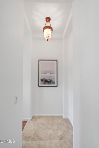 2250 N Hermosa Drive, Palm Springs, CA 92262