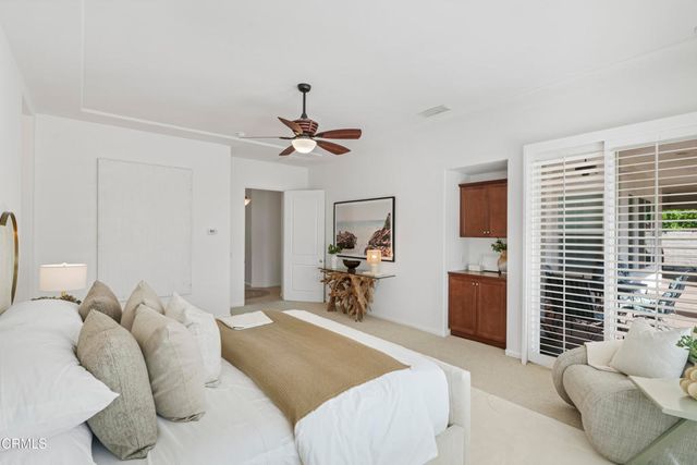2250 N Hermosa Drive, Palm Springs, CA 92262