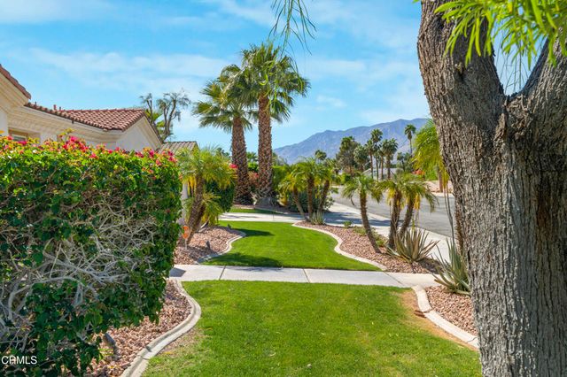 2250 N Hermosa Drive, Palm Springs, CA 92262
