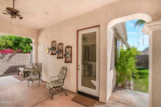 2250 N Hermosa Drive, Palm Springs, CA 92262
