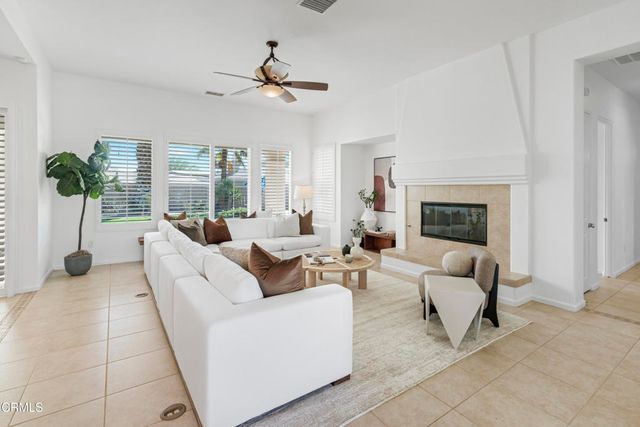 2250 N Hermosa Drive, Palm Springs, CA 92262