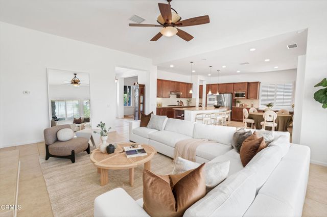 2250 N Hermosa Drive, Palm Springs, CA 92262