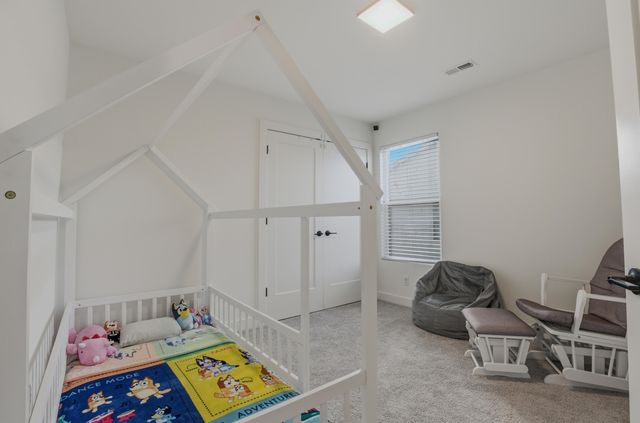 704 ANGELS REST WAY, Columbia, MO 65203