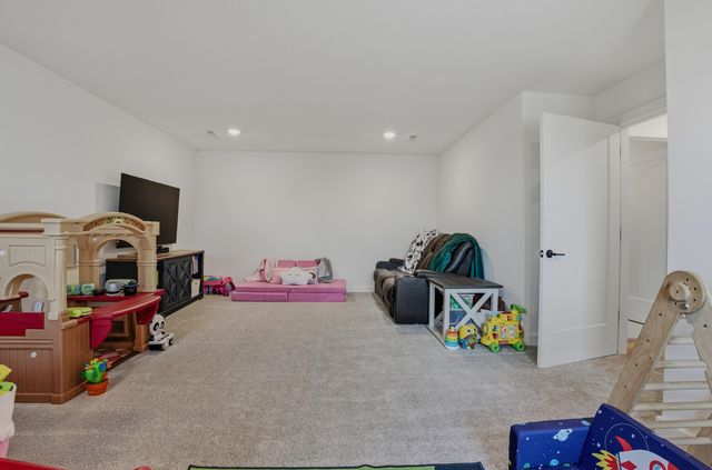 704 ANGELS REST WAY, Columbia, MO 65203