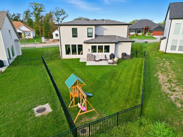 704 ANGELS REST WAY, Columbia, MO 65203