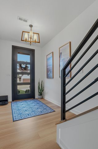 704 ANGELS REST WAY, Columbia, MO 65203