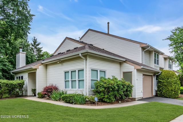 492 Bayberry Court, Marlboro, NJ 07726