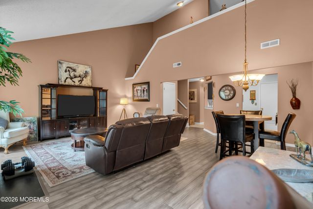 492 Bayberry Court, Marlboro, NJ 07726