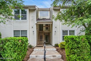 492 Bayberry Court, Marlboro, NJ 07726
