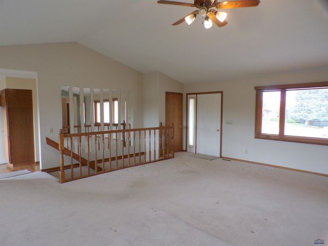 441 ALTA VISTA DR, Rapid City, SD 57701