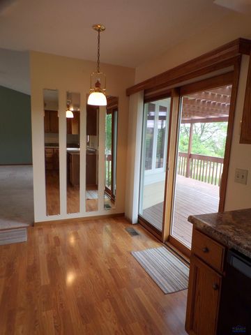 441 ALTA VISTA DR, Rapid City, SD 57701