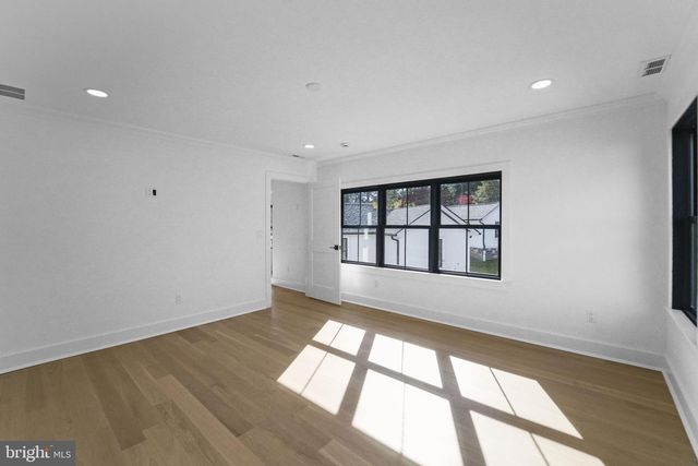 1107 GREAT RD, Princeton, NJ 08540