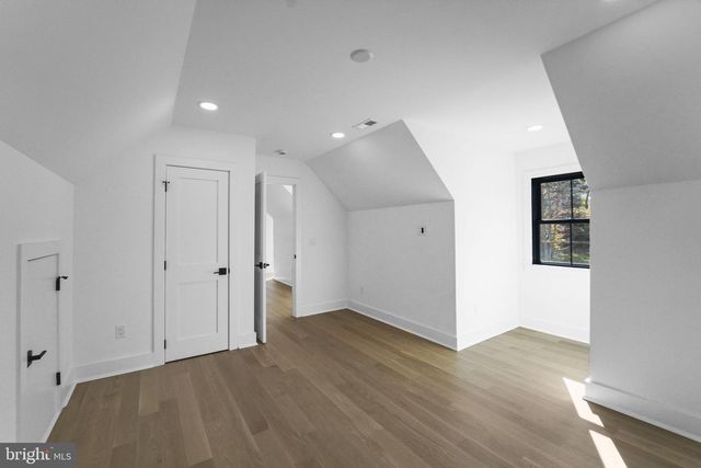 1107 GREAT RD, Princeton, NJ 08540