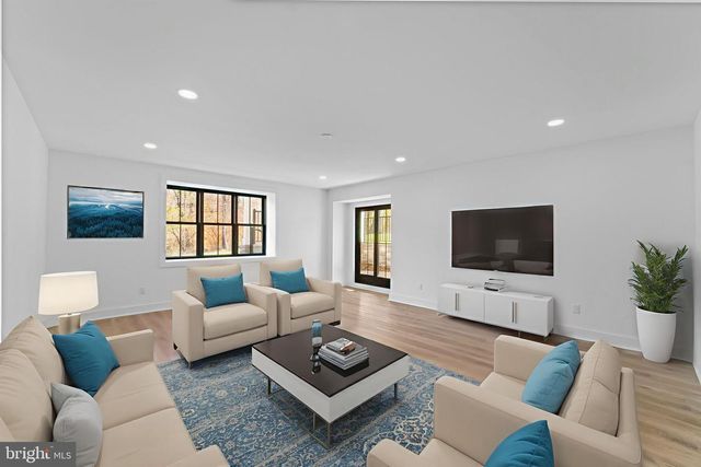 1107 GREAT RD, Princeton, NJ 08540