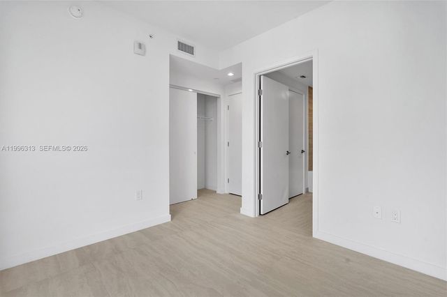 77 SE 5th Street 4206, Miami, FL 33131