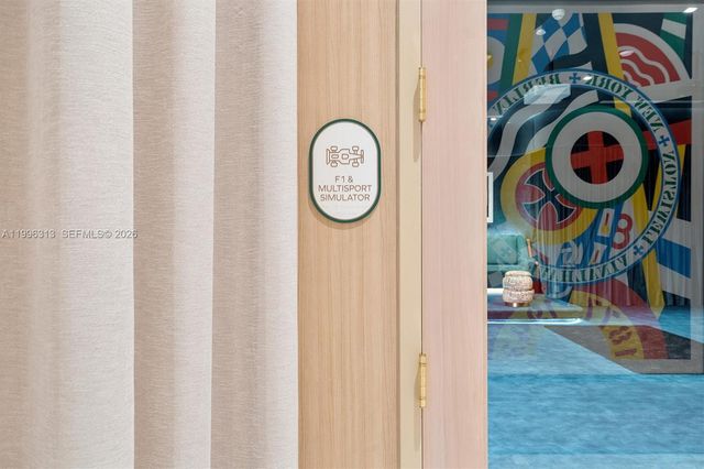 77 SE 5th Street 4206, Miami, FL 33131