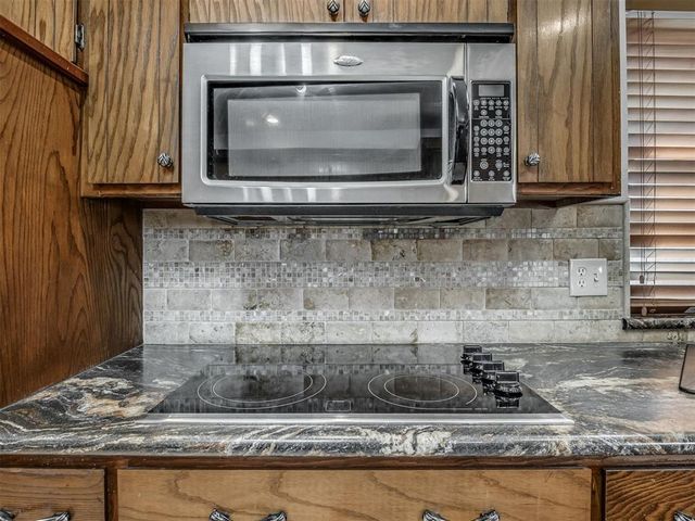 8909 Tracy Drive, Oklahoma City, OK 73132