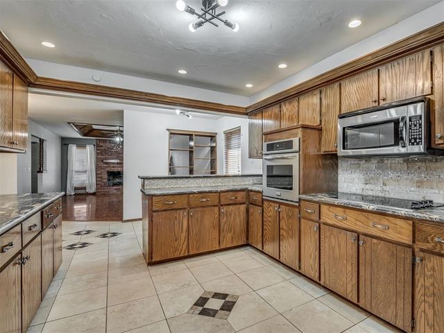 8909 Tracy Drive, Oklahoma City, OK 73132