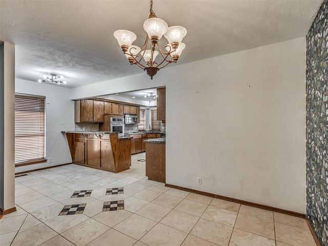 8909 Tracy Drive, Oklahoma City, OK 73132