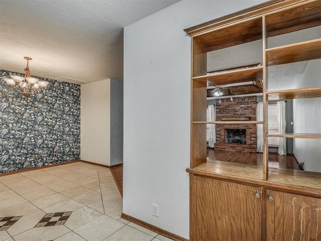 8909 Tracy Drive, Oklahoma City, OK 73132