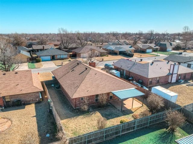 8909 Tracy Drive, Oklahoma City, OK 73132