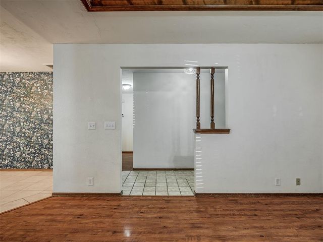 8909 Tracy Drive, Oklahoma City, OK 73132