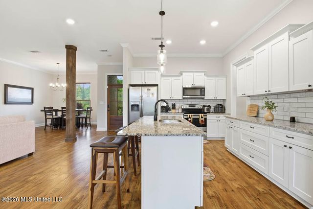 25 Island Oak, Hattiesburg, MS 39402