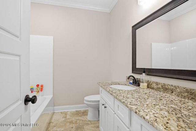25 Island Oak, Hattiesburg, MS 39402