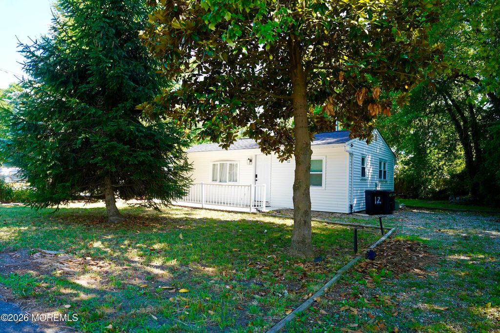 12 Starboard Way, Waretown, NJ 08758