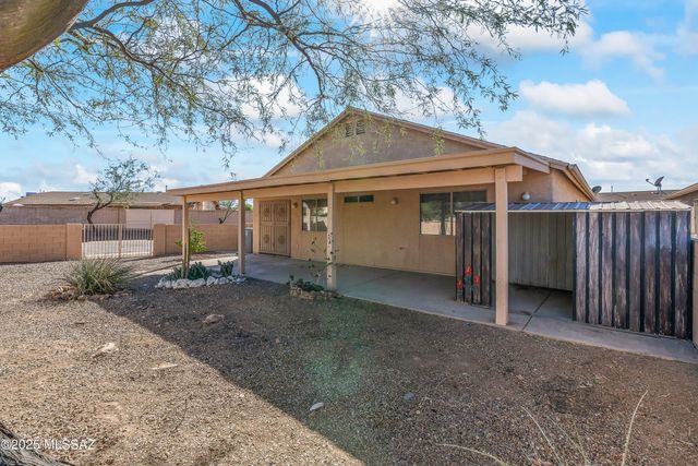 5121 S Lavender Mist Court, Tucson, AZ 85746