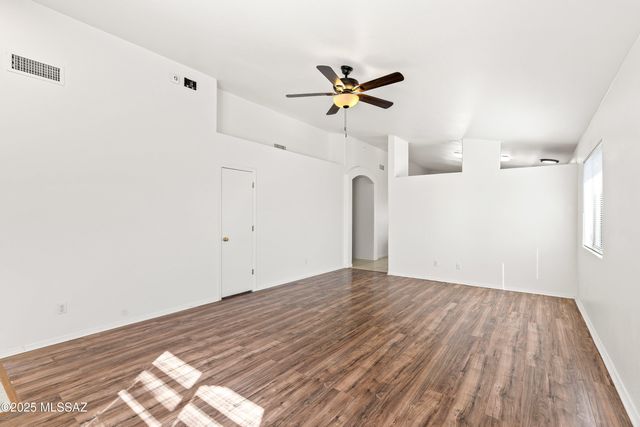 5121 S Lavender Mist Court, Tucson, AZ 85746