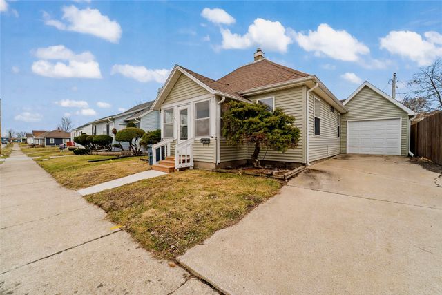 411 Swayze Street, Marshalltown, IA 50158