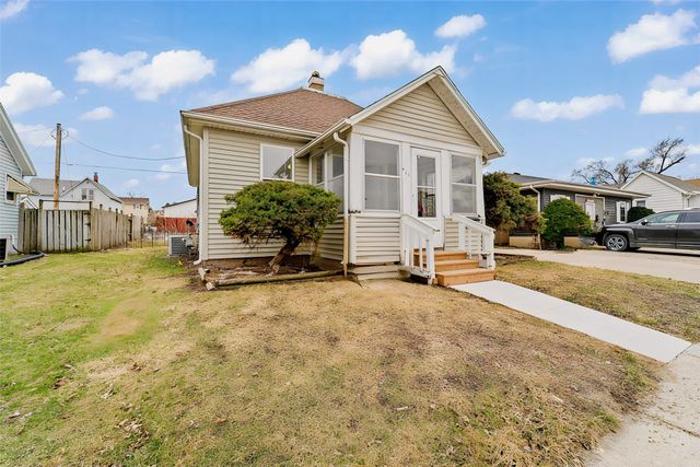 411 Swayze Street, Marshalltown, IA 50158