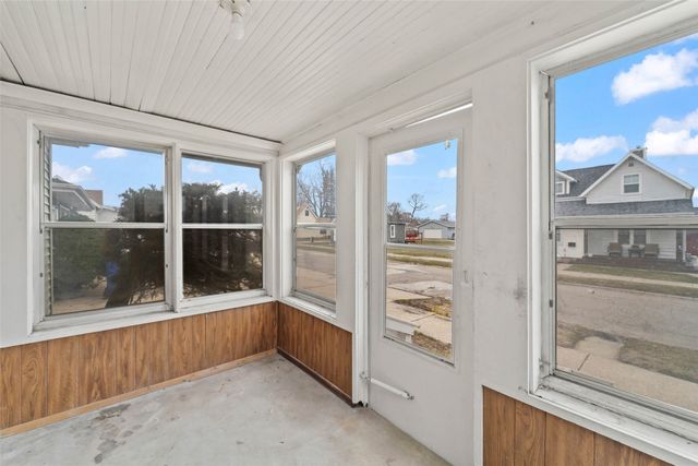 411 Swayze Street, Marshalltown, IA 50158