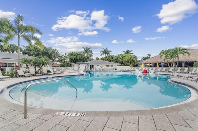 147 S Cortez Drive, Margate, FL 33068