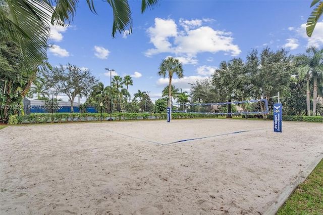 147 S Cortez Drive, Margate, FL 33068