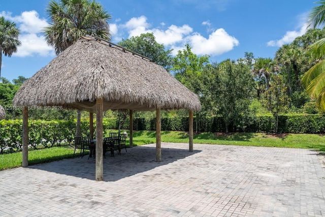 147 S Cortez Drive, Margate, FL 33068