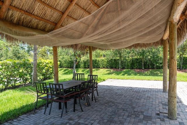 147 S Cortez Drive, Margate, FL 33068