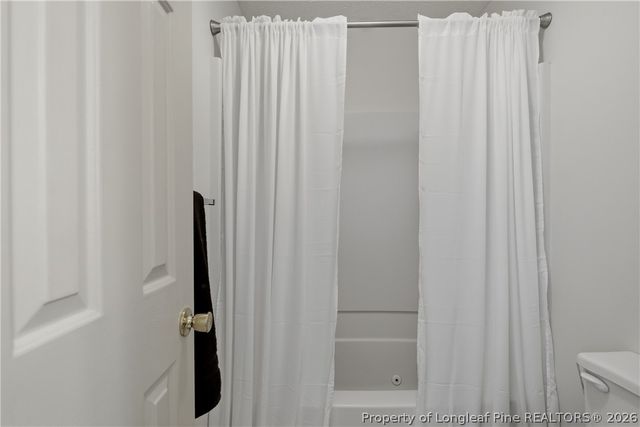 6859 Green Creek Road, Fayetteville, NC 28314