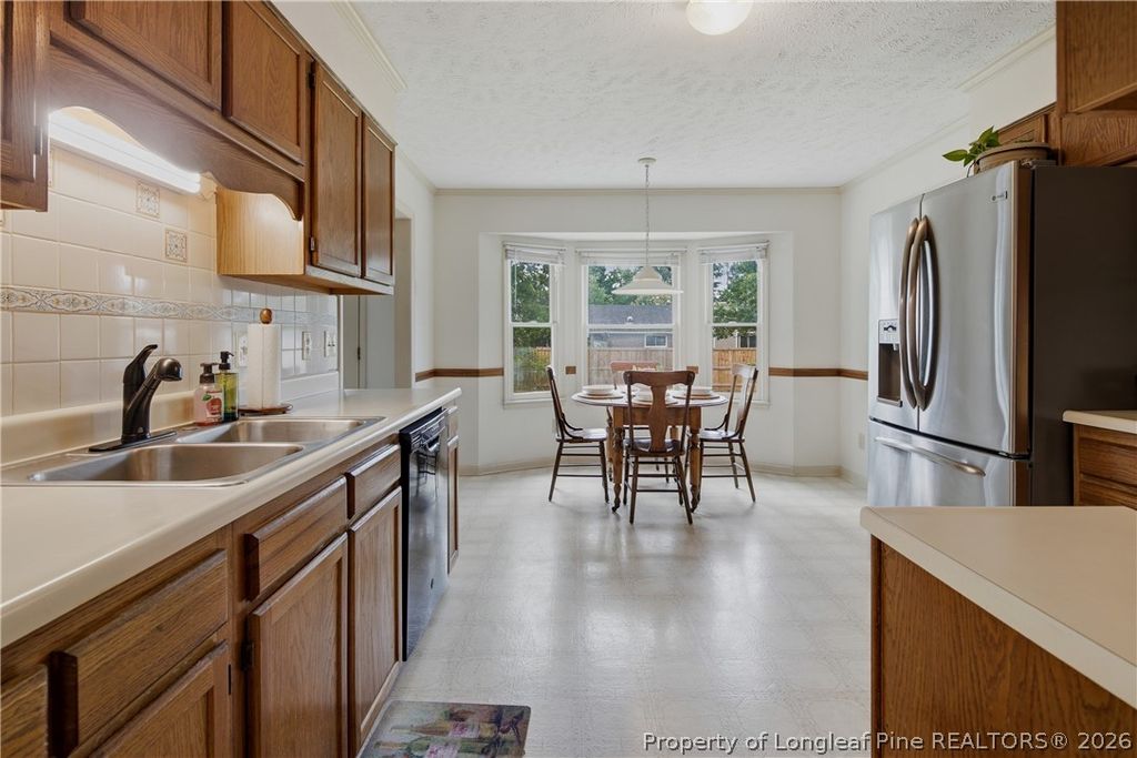 6859 Green Creek Road, Fayetteville, NC 28314 — photo 14