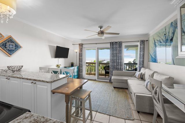 1300 Ocean Boulevard 321, Isle Of Palms, SC 29451