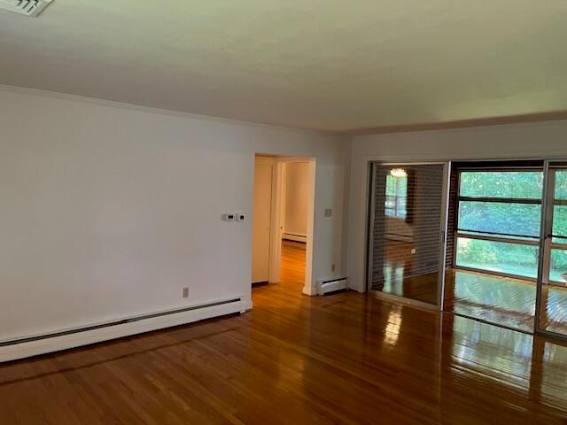 366 HOWARD DR, Salem, VA 24153